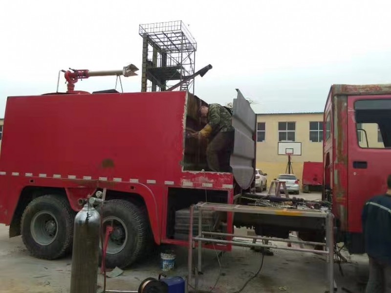 我公司為某消防大隊(duì)維修事故車(chē)輛2